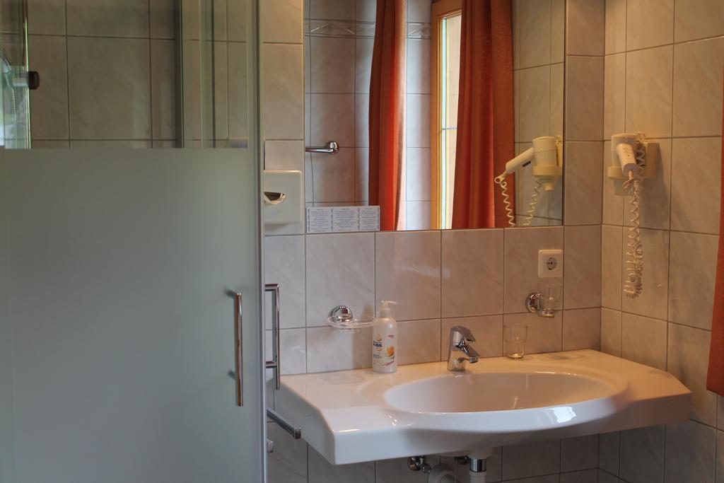 Hotel Sonne Нидерау Экстерьер фото